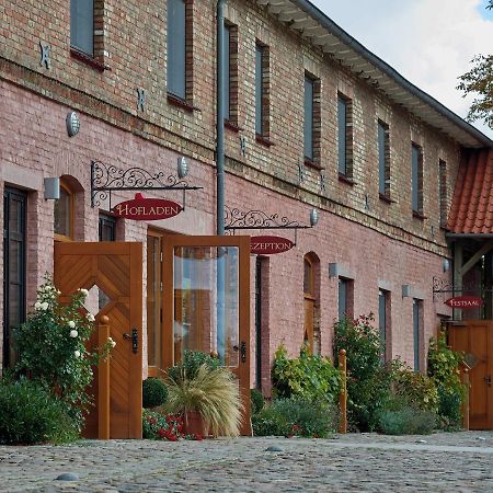 Hotel Und Restaurant Am Peenetal Liepen  ภายนอก รูปภาพ