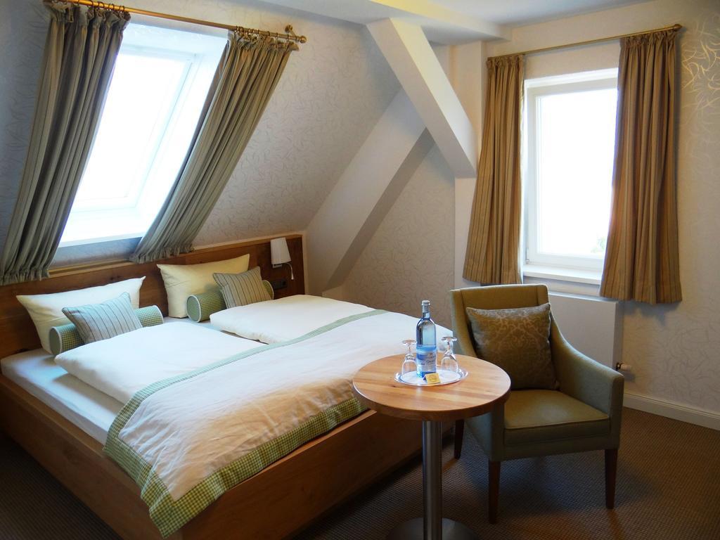 Hotel Und Restaurant Am Peenetal Liepen  ห้อง รูปภาพ